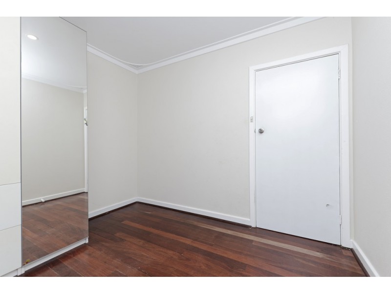 50 Dudley Road, Kenwick WA 6107