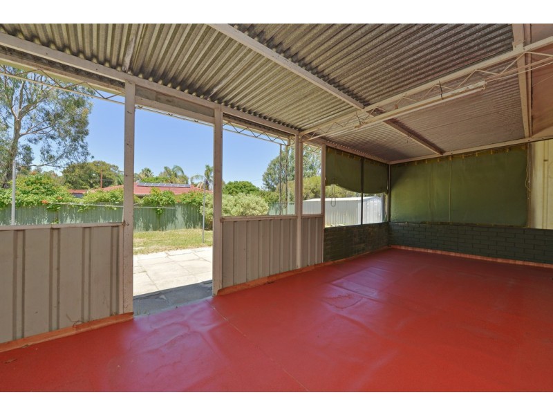 50 Dudley Road, Kenwick WA 6107