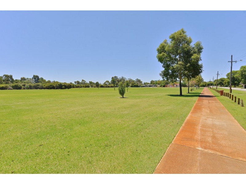 50 Dudley Road, Kenwick WA 6107