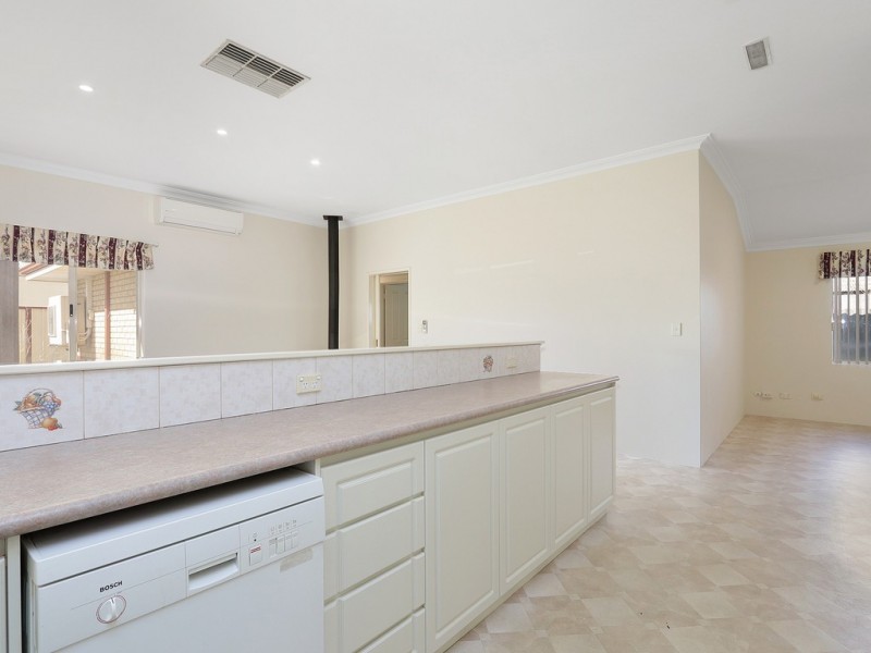 2/52 Renou Street, East Cannington WA 6107