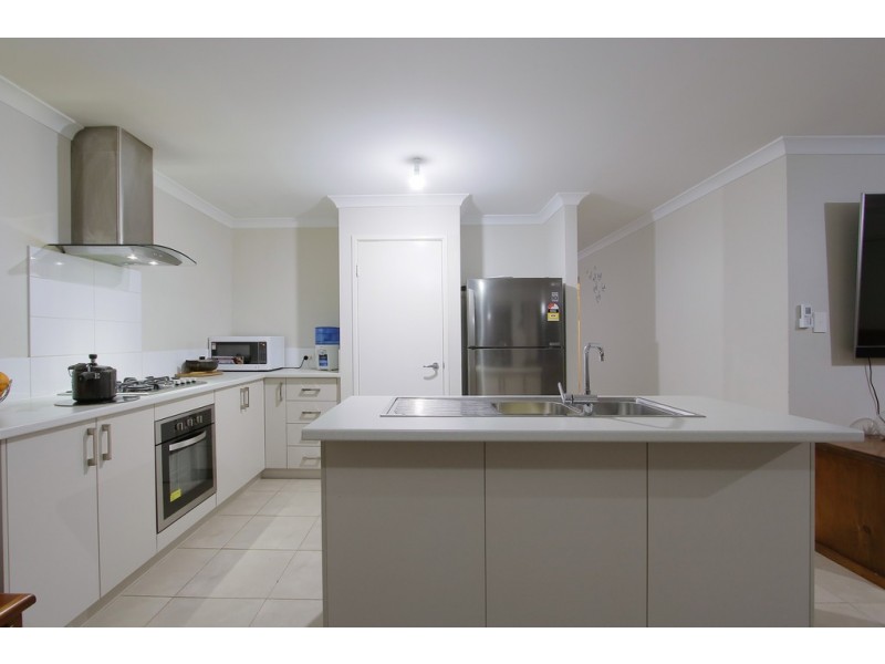 1 Gidgee Cove, Kenwick WA 6107