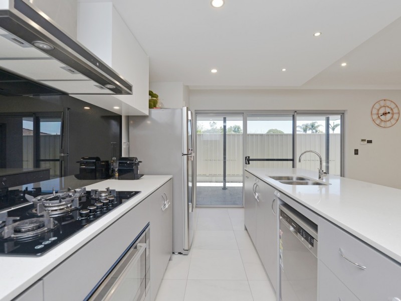 27A Clarke Street, East Cannington WA 6107