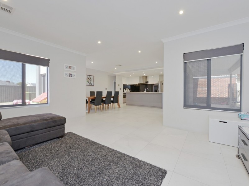 27A Clarke Street, East Cannington WA 6107