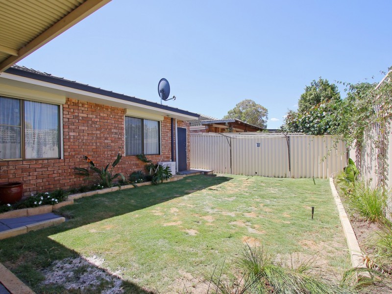 27 Blenny Close, Cannington WA 6107