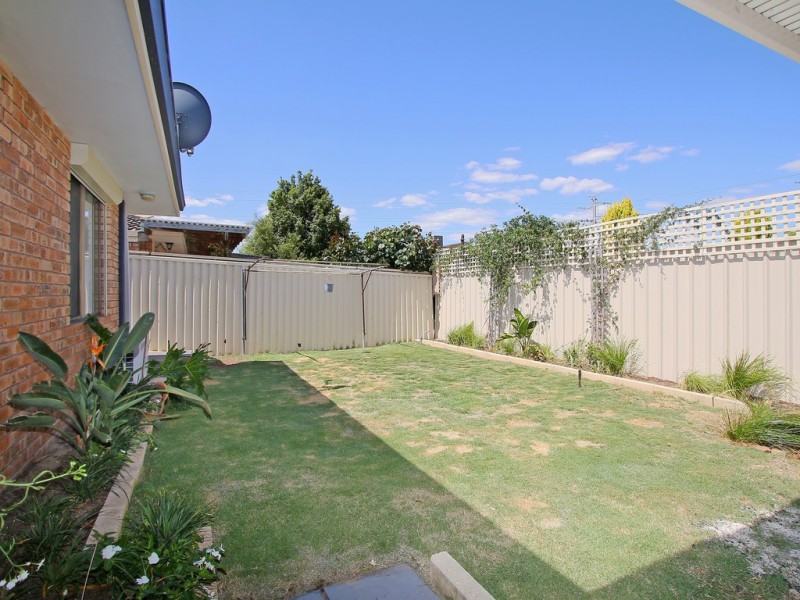 27 Blenny Close, Cannington WA 6107