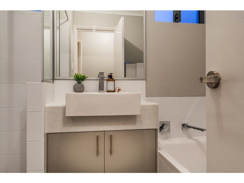 3/7 Lunar Way, Beckenham WA 6107