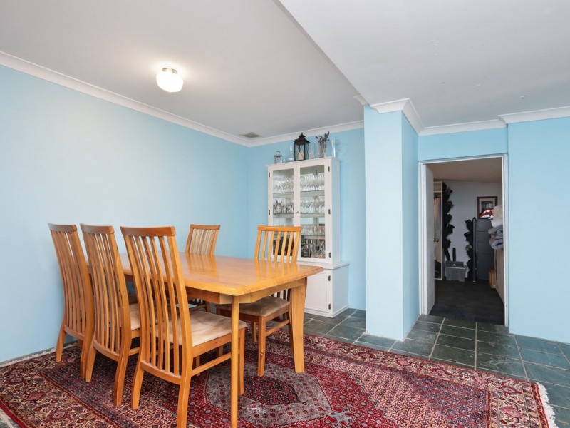 9 Halsey Close, Cannington WA 6107