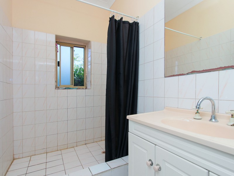 9 Halsey Close, Cannington WA 6107