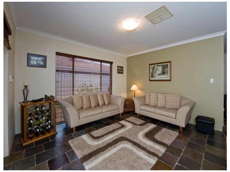 1 Hyland Way, Wilson WA 6107