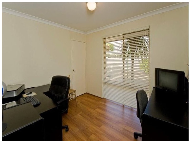 1 Hyland Way, Wilson WA 6107