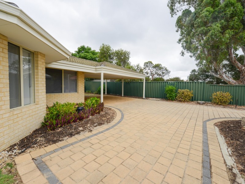 137A Renou St, East Cannington WA 6107