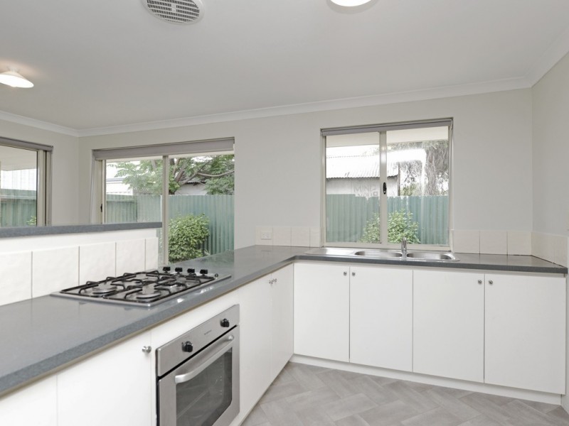 137A Renou St, East Cannington WA 6107
