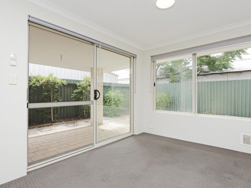 137A Renou St, East Cannington WA 6107