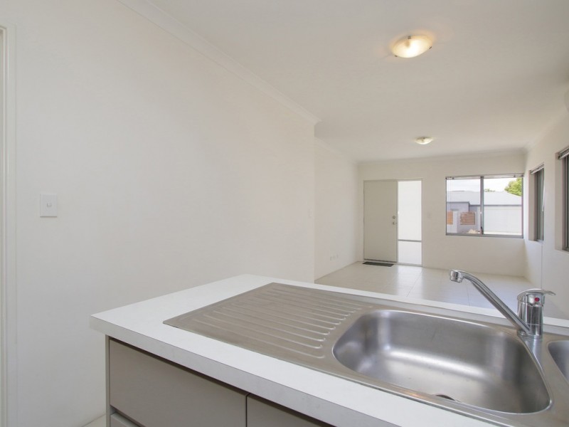 83 Renou Street, East Cannington WA 6107