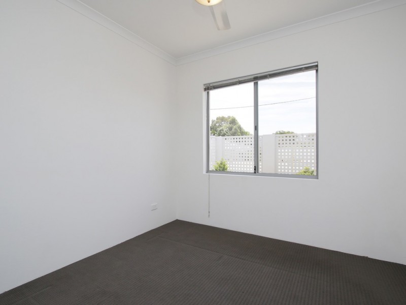 83 Renou Street, East Cannington WA 6107