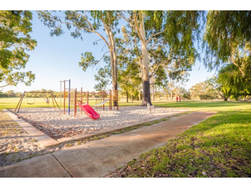 28A Russell Street, East Cannington WA 6107