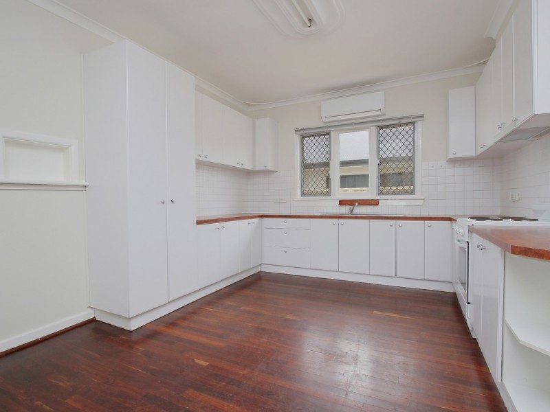17 Peachey Avenue, Kewdale WA 6105