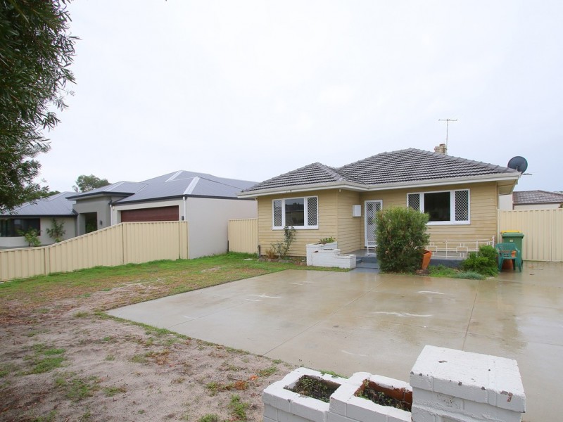 17 Peachey Avenue, Kewdale WA 6105