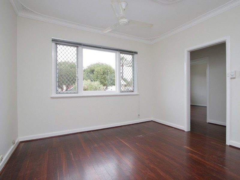 17 Peachey Avenue, Kewdale WA 6105