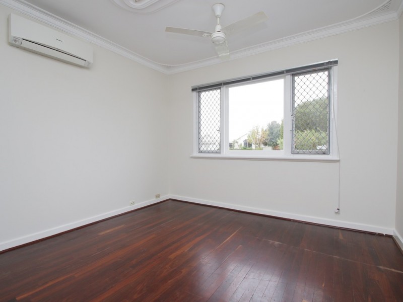 17 Peachey Avenue, Kewdale WA 6105