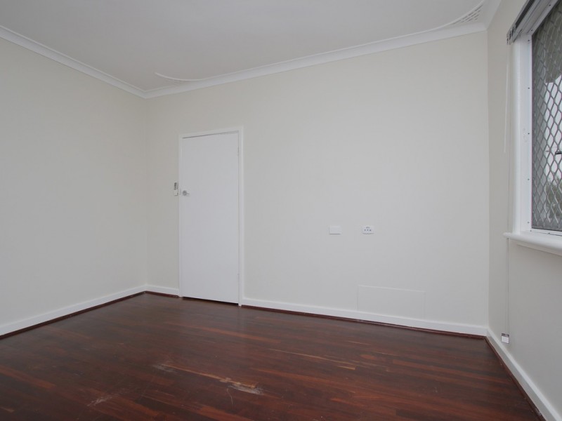 17 Peachey Avenue, Kewdale WA 6105