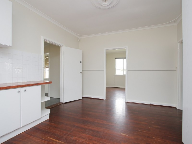 17 Peachey Avenue, Kewdale WA 6105