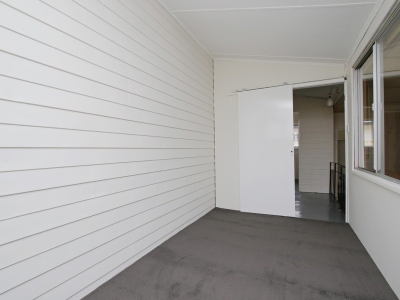 17 Peachey Avenue, Kewdale WA 6105