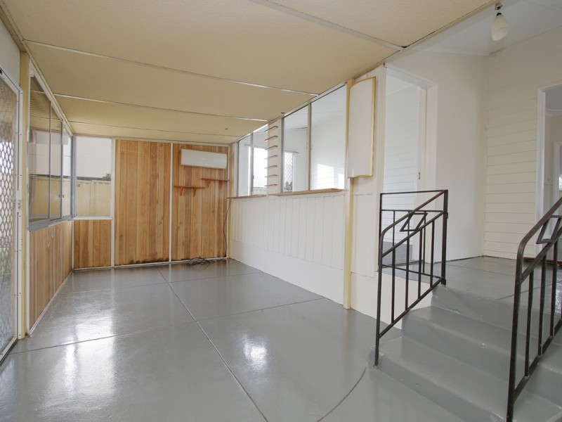 17 Peachey Avenue, Kewdale WA 6105