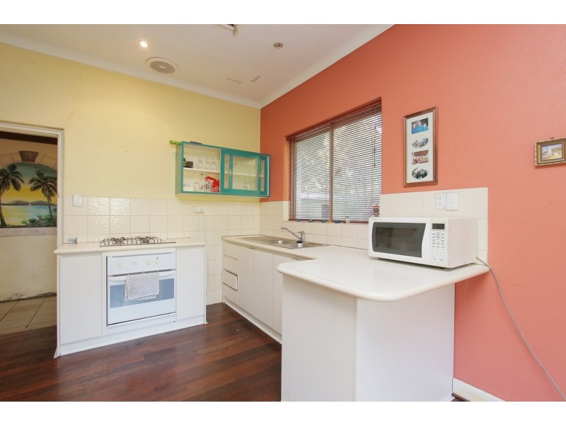 41 May Street, Gosnells WA 6110