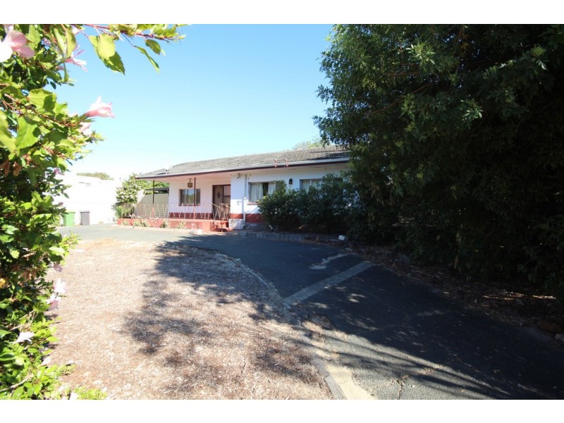 41 May Street, Gosnells WA 6110