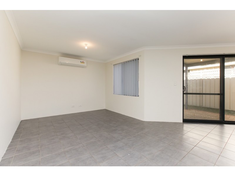 53a Hartfield Street, Queens Park WA 6107