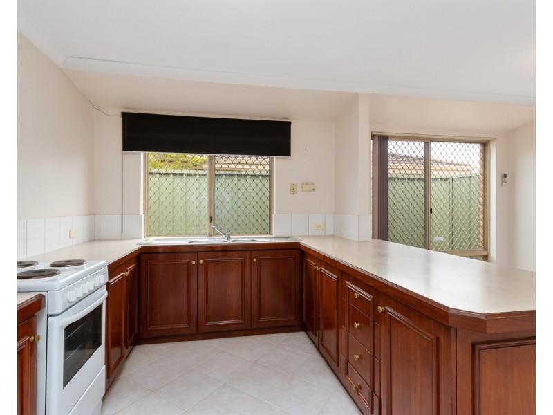 1/1A Isobel Street, Bentley WA 6102