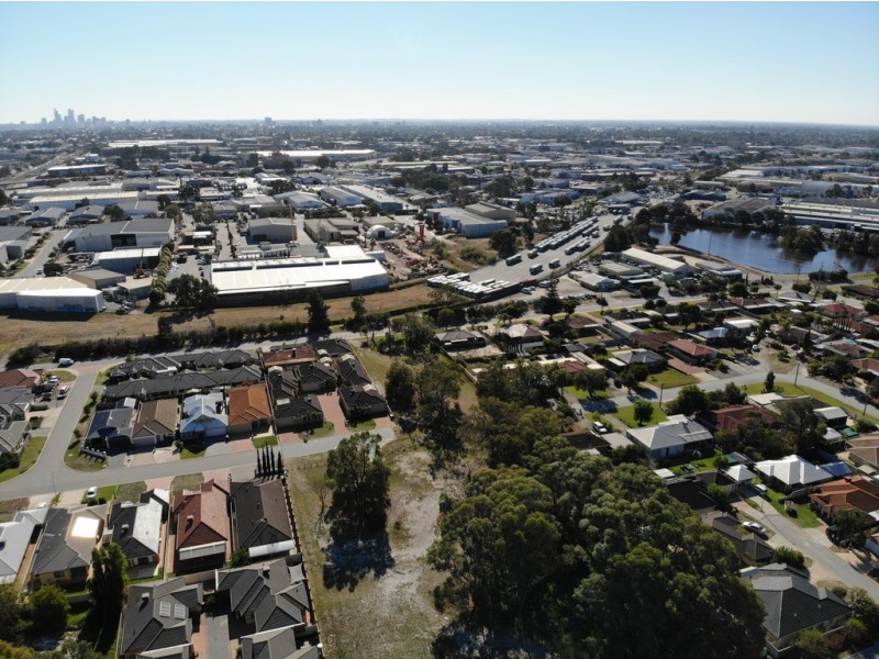 113 Mills Street, Queens Park WA 6107