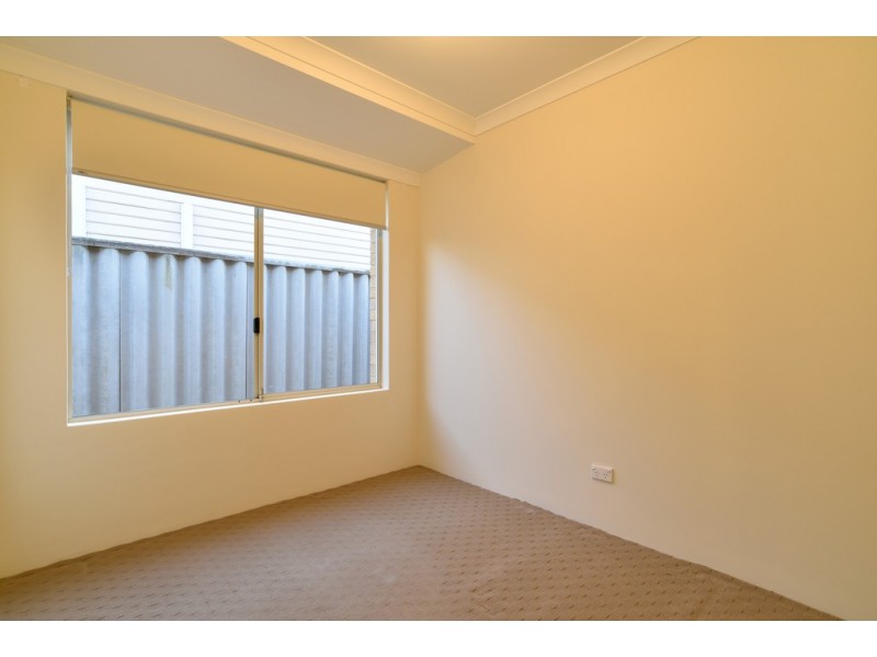 107 Mallard Way, Cannington WA 6107