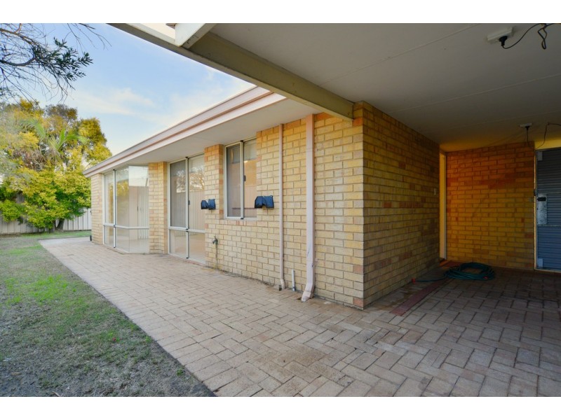 107 Mallard Way, Cannington WA 6107