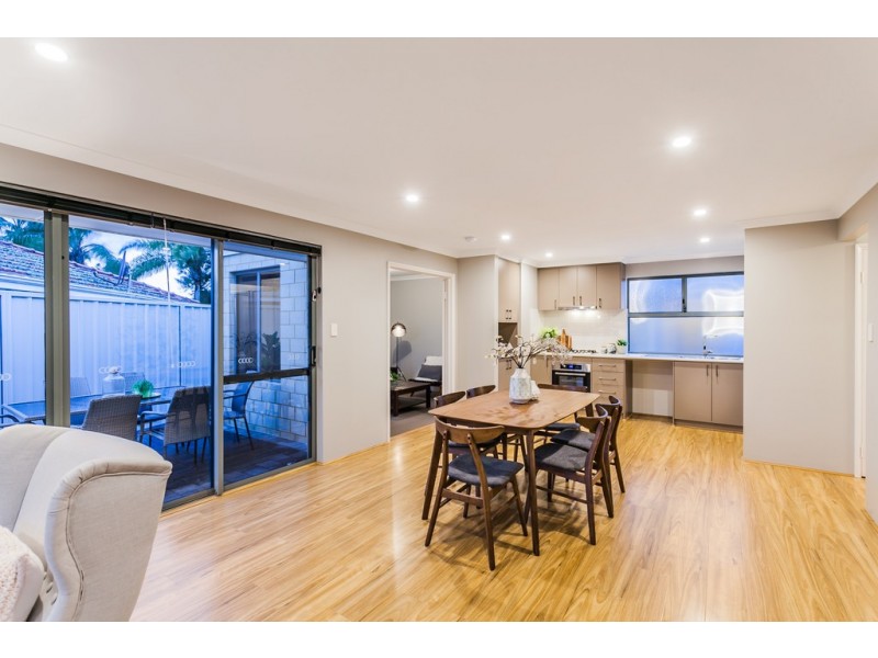 2/7 Lunar Way, Beckenham WA 6107