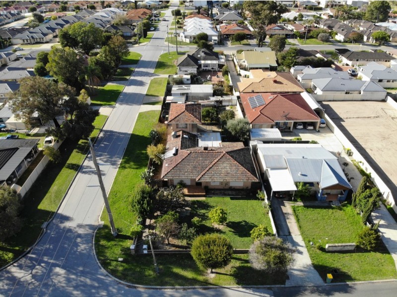 16 Garden Street, Cannington WA 6107