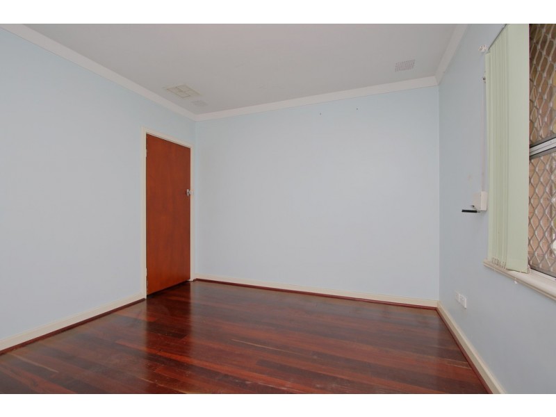 16 Garden Street, Cannington WA 6107