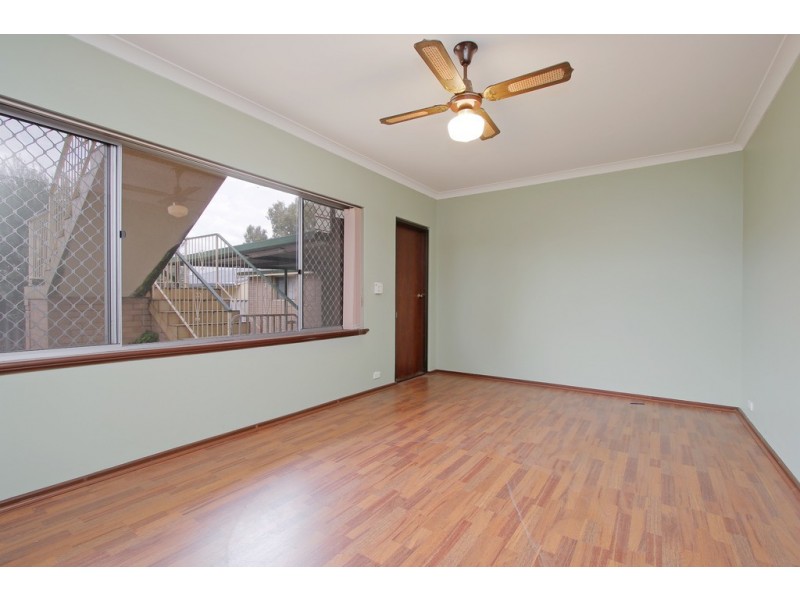 16 Garden Street, Cannington WA 6107