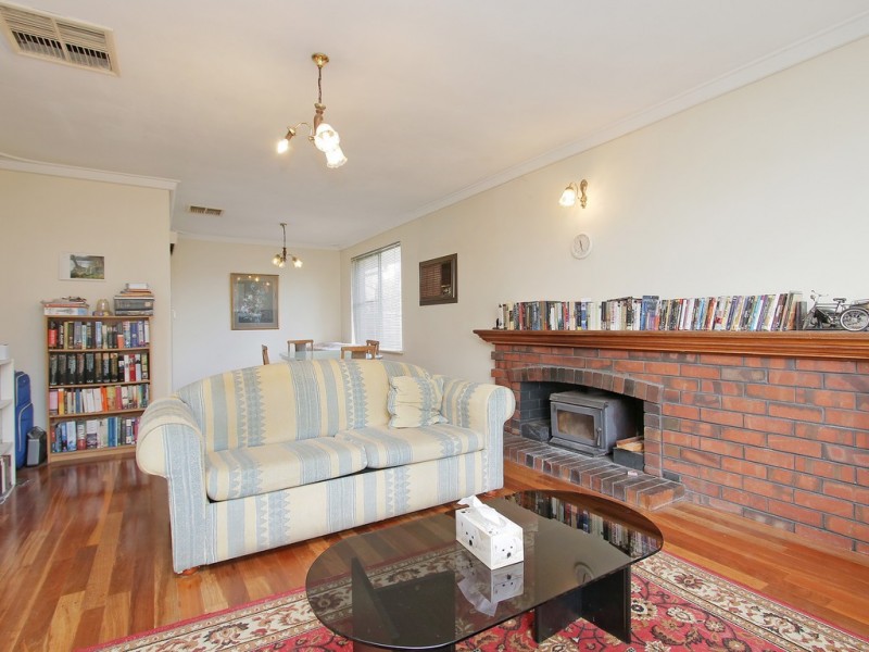 10 Bridge Street, Wilson WA 6107