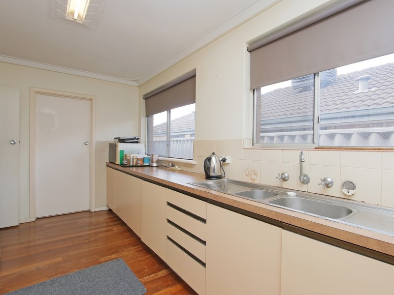 10 Bridge Street, Wilson WA 6107