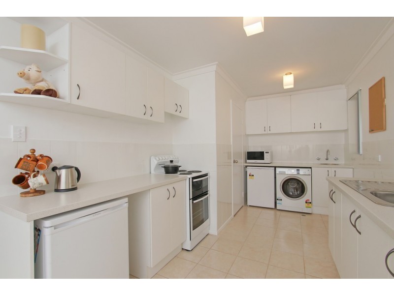 104 Cameron Street, Thornlie WA 6108