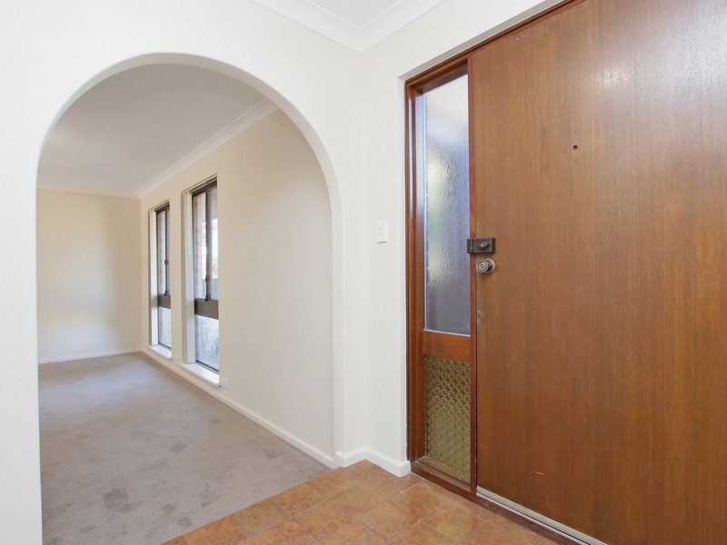 24 Oakover Way, Gosnells WA 6110