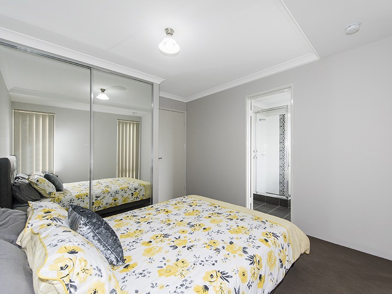 304 Railway Parade, East Cannington WA 6107