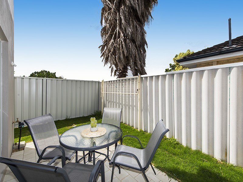 304 Railway Parade, East Cannington WA 6107