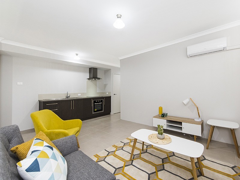 304 Railway Parade, East Cannington WA 6107