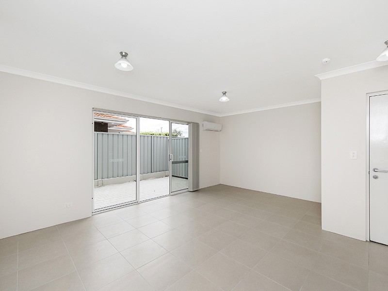 304 Railway Parade, East Cannington WA 6107