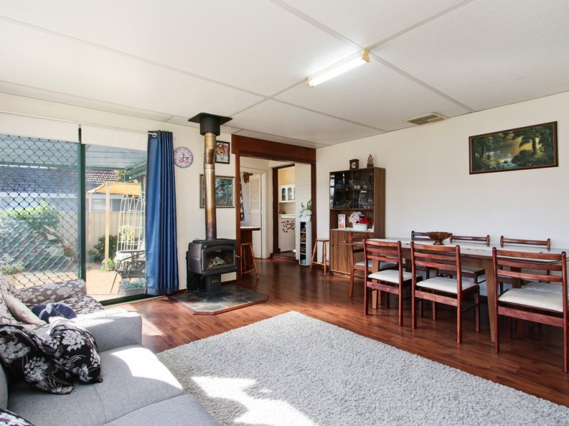 48 Hopkinson Way, Wilson WA 6107