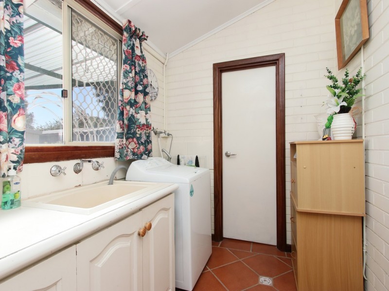 48 Hopkinson Way, Wilson WA 6107