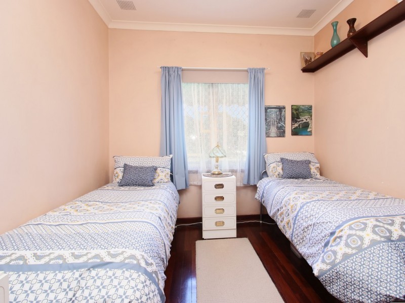 48 Hopkinson Way, Wilson WA 6107